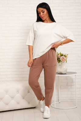 e253a9b3-c572-41b9-ad79-8a2e829bb430