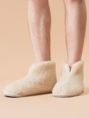 e2b25aa0-f030-4e15-b58c-05fc210e10a6