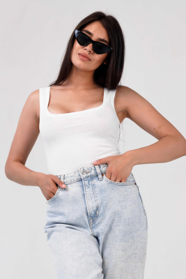 0e7c61d5-56ad-42d1-ae37-7a2999ff7abc