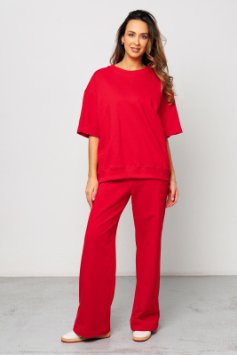 Костюм брючный с футболкой 403RED красный