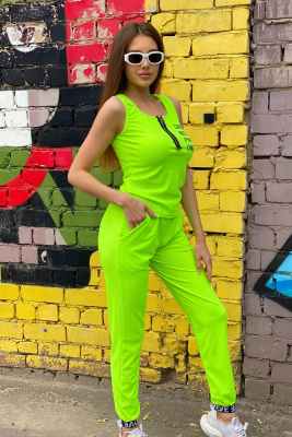 c1233167-1c75-42c8-b049-856f9c228a38