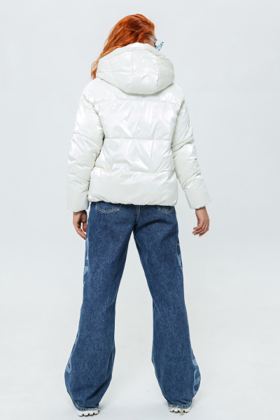 4f35ed7a-cad3-422d-8ca9-b45ffcf951d5