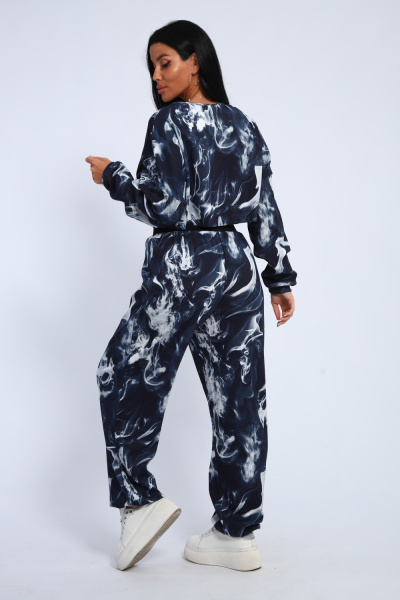 70676844-9ebb-4fc3-87ff-50390d4b8a0b