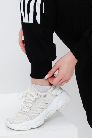 fefb277a-bb93-4748-986a-97e3849f14f7