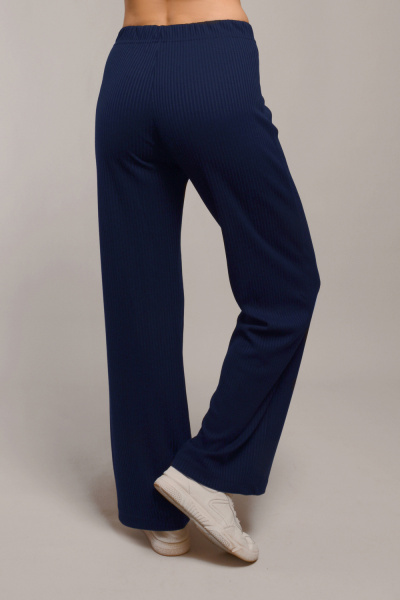 896d7c20-31bd-4985-93fc-7caf435a7d8f