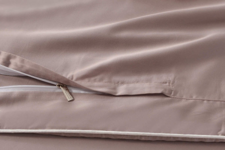 713e5858-681f-40e2-8769-b1d2cb639152