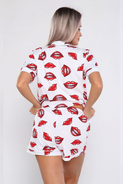 1b4ad1e0-e7b8-4c74-b3d7-6eb1cc567a97