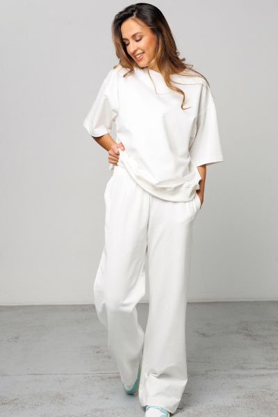 05d6807a-200c-4adf-a82c-2adc7ac3ca24