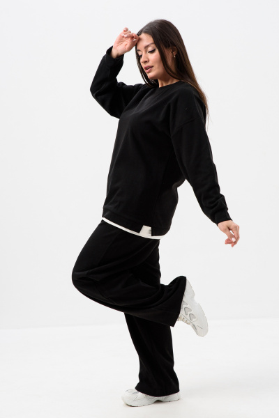 8e913ddf-012a-423c-ad6b-41429d0978f3